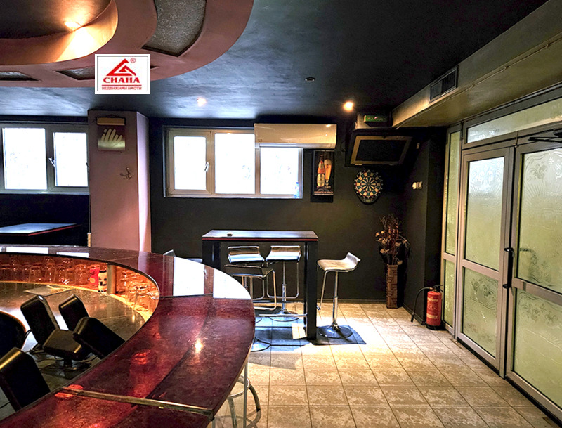 Продава ЗАВЕДЕНИЕ, гр. Русе, Център, снимка 3 - Заведения - 53472202