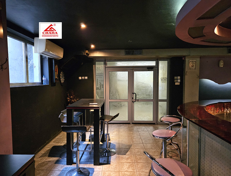 Продава ЗАВЕДЕНИЕ, гр. Русе, Център, снимка 6 - Заведения - 53472202