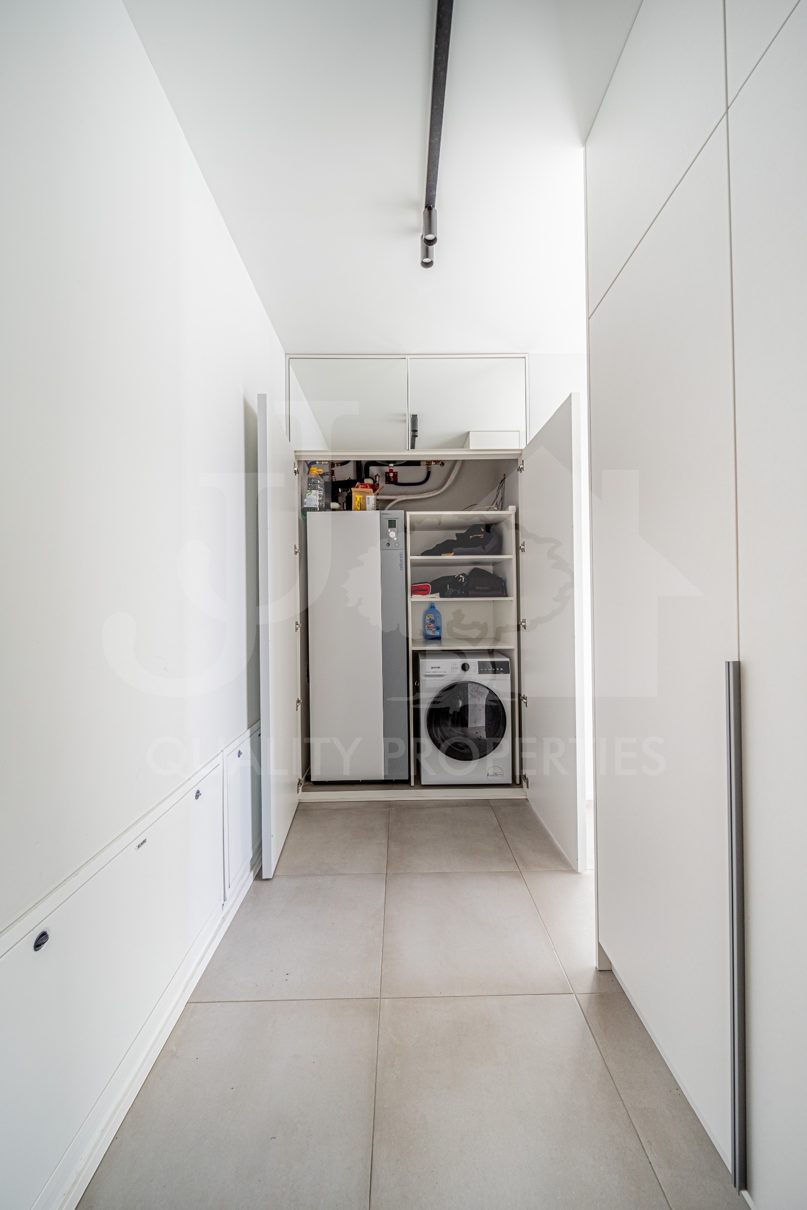 Продава 3-СТАЕН, гр. София, Кръстова вада, снимка 16 - Апартаменти - 55357668