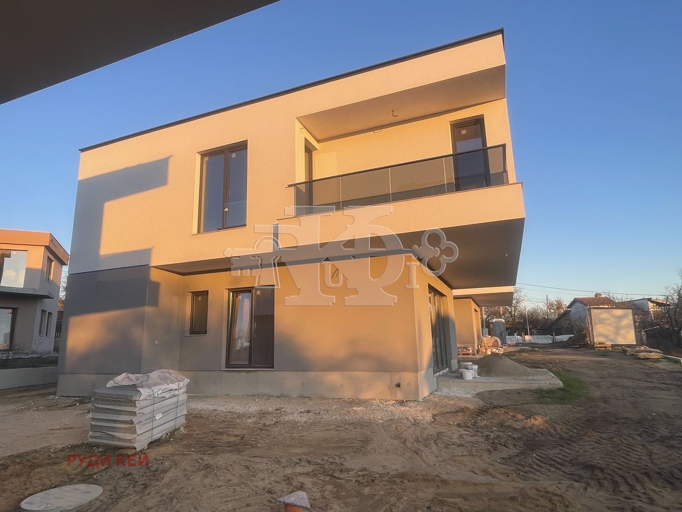 Продава КЪЩА, гр. Варна, м-т Боровец - юг, снимка 2 - Къщи - 52533097