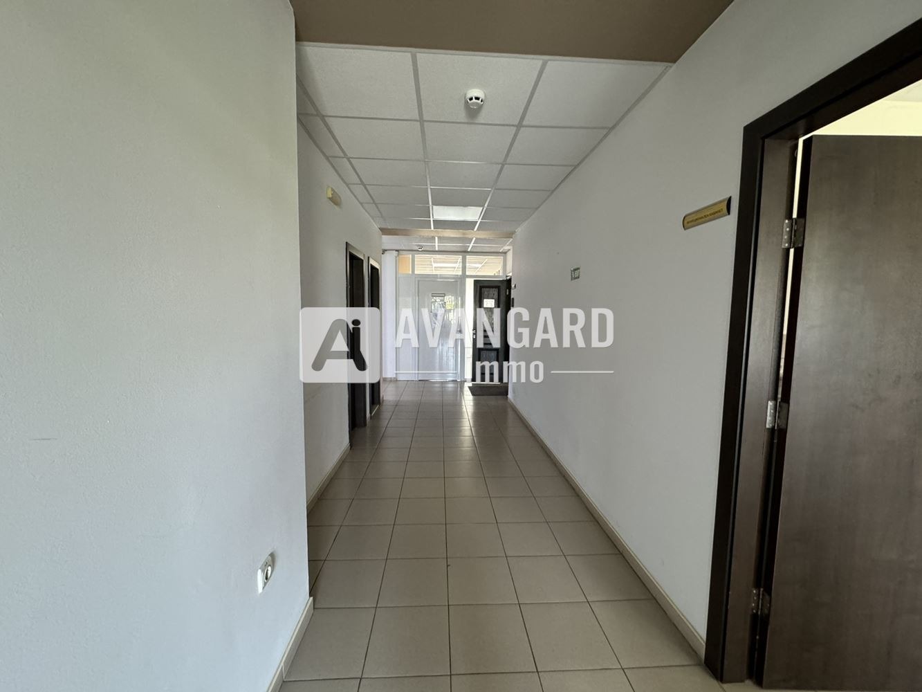 Продава БИЗНЕС ИМОТ, гр. Варна, Център