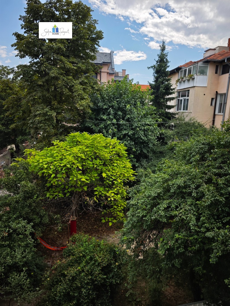 Продава  3-стаен град София , Център , 93 кв.м | 91077628