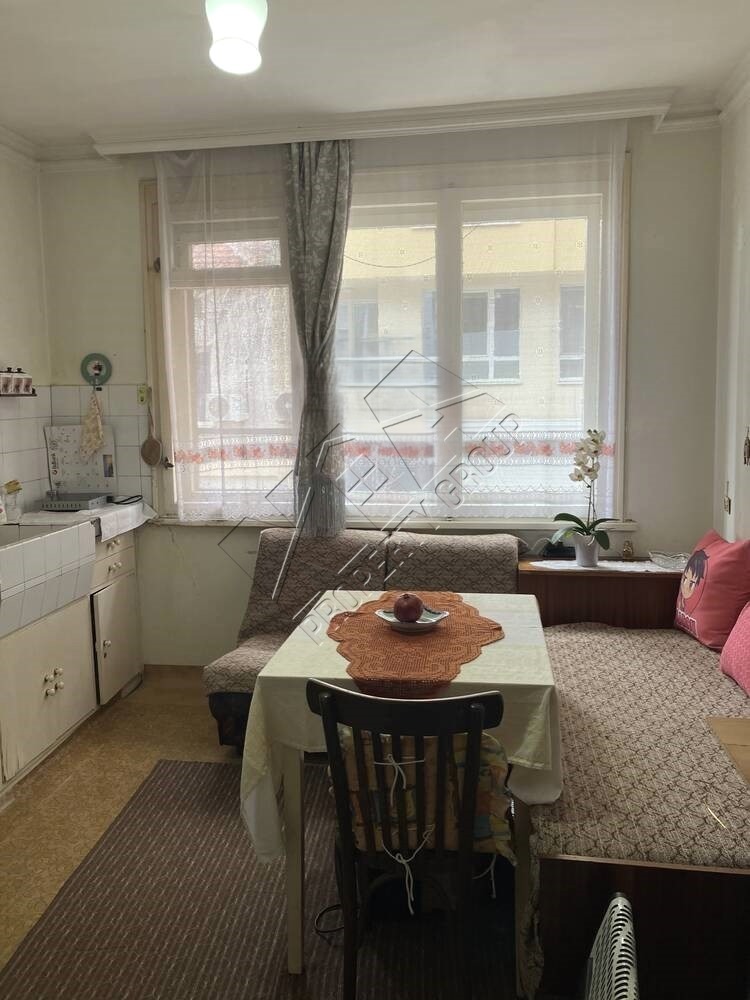 En venta  3+ dormitorios Burgas , Vazrazhdane , 97 metros cuadrados | 93418311 - imagen [2]