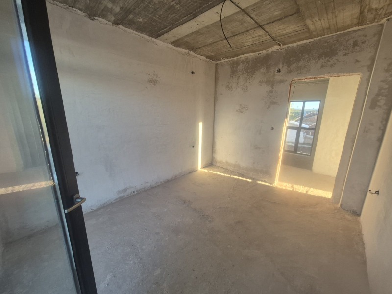 Продава КЪЩА, с. Гривица, област Плевен, снимка 12 - Къщи - 53316627