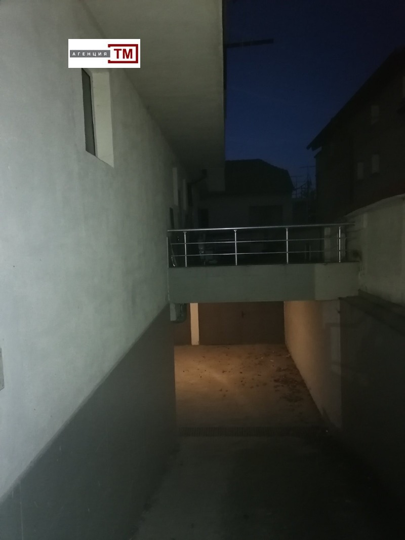 Zu verkaufen  Гараж, Паркомясто Stara Zagora , Zentar , 22 qm | 93707481 - Bild [2]