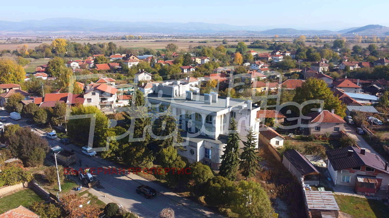 Te koop  Hotel regio Sofia , Lesnovo , 1634 m² | 14750843