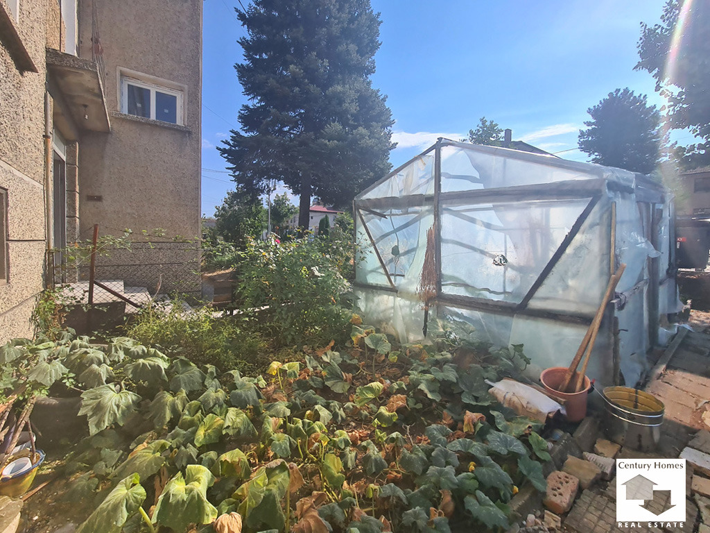 Продава ЕТАЖ ОТ КЪЩА, гр. Лясковец, област Велико Търново, снимка 15 - Етаж от къща - 55887132