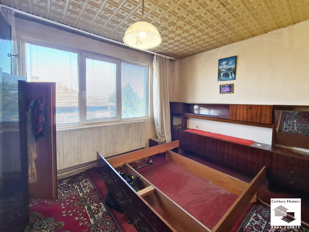 Продава ЕТАЖ ОТ КЪЩА, гр. Лясковец, област Велико Търново, снимка 4 - Етаж от къща - 55887132