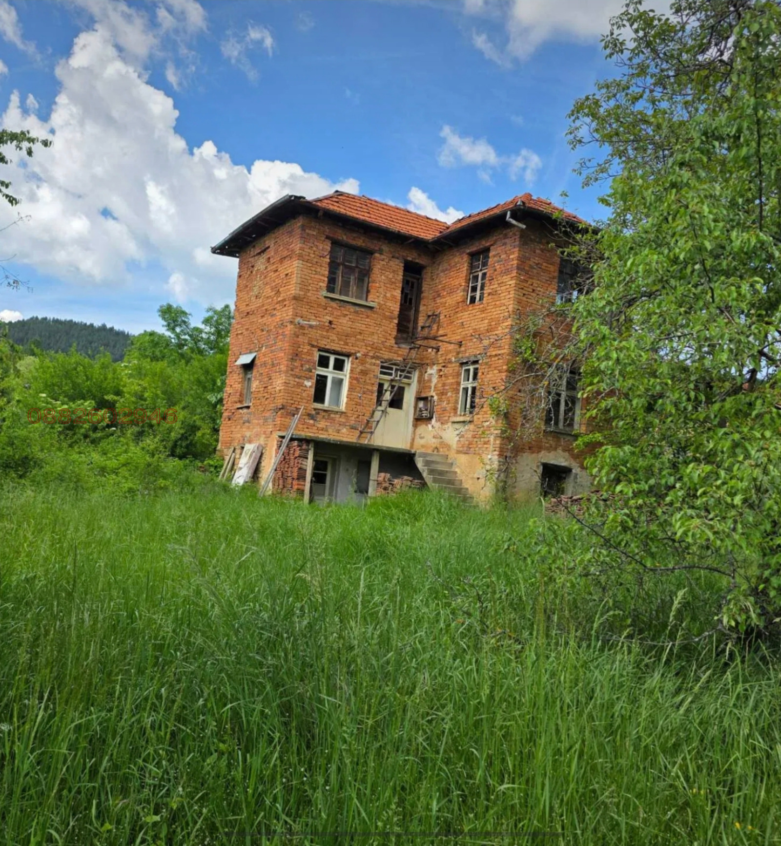 Продава КЪЩА, гр. Троян, област Ловеч