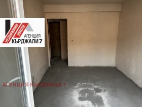 3-стаен град Кърджали, Възрожденци 5