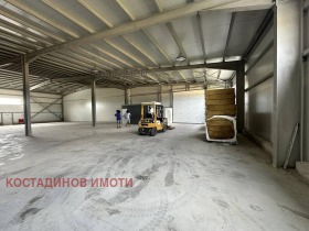 Oppbevaring Industrialna zona - Sever, Plovdiv 2