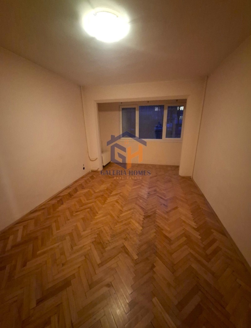 Продава 2-СТАЕН, гр. София, Борово