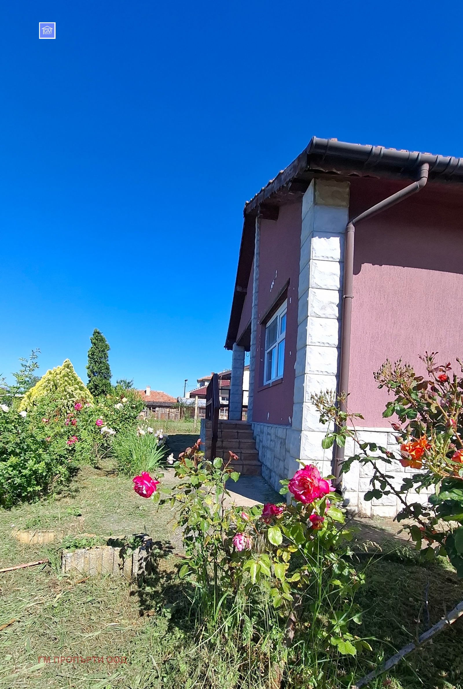Продава КЪЩА, гр. Балчик, област Добрич