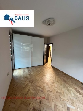 ������� 3-����� | Imot.bg � ����� ������ 12