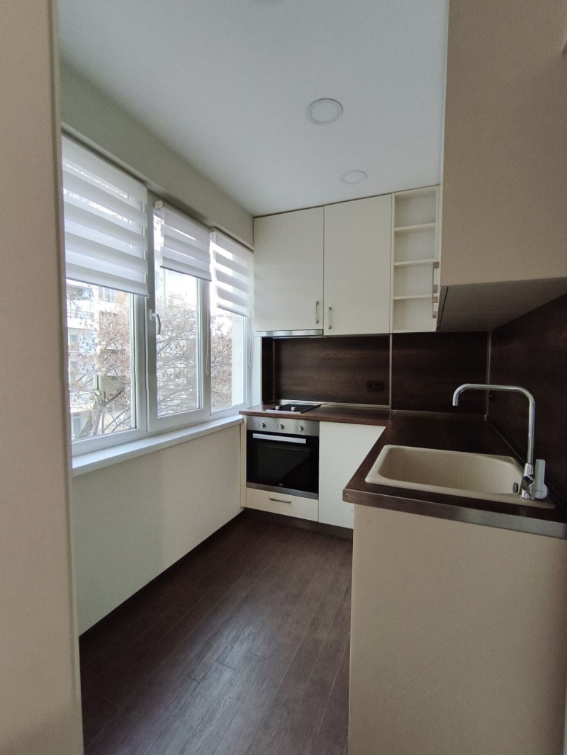 Продава 2-СТАЕН, гр. Пловдив, Център, снимка 4 - Апартаменти - 52751467