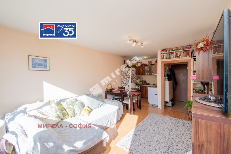 Продава 2-СТАЕН, гр. София, Хаджи Димитър