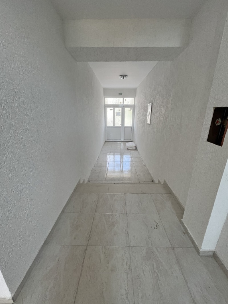 Продава  3-стаен град Бургас , Меден рудник - зона В , 95 кв.м | 30454501 - изображение [5]
