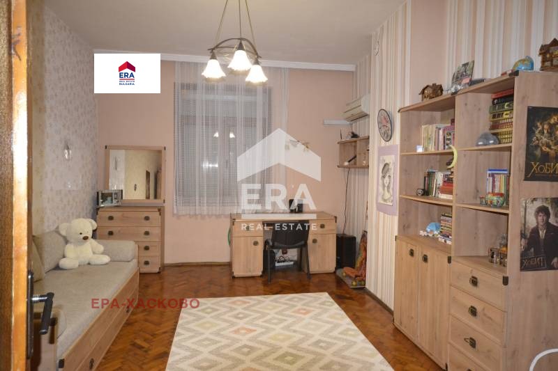 Продава  4-стаен област Хасково , гр. Димитровград , 120 кв.м | 89232190