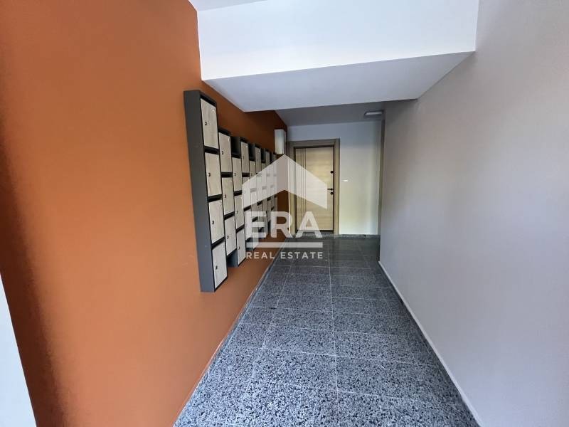 Продава 4-СТАЕН, гр. Варна, Възраждане 1, снимка 3 - Апартаменти - 52882660