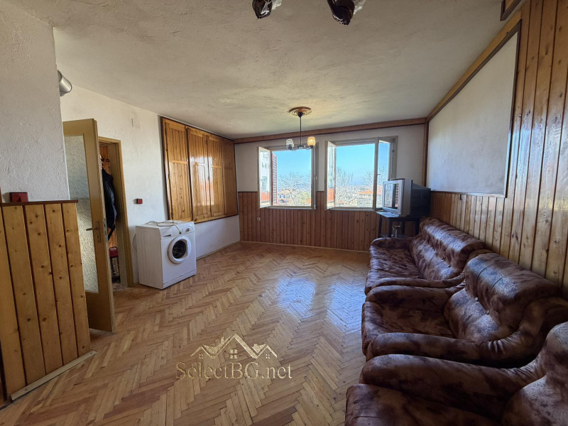 Продава КЪЩА, с. Арбанаси, област Велико Търново, снимка 4 - Къщи - 52801965