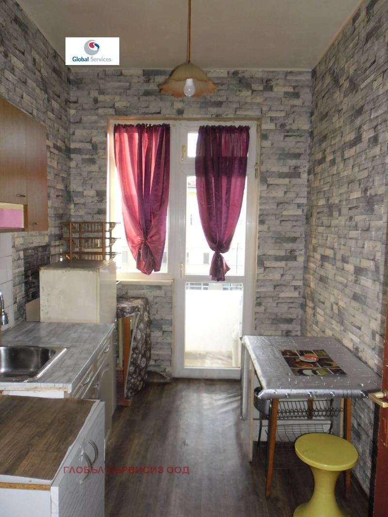 Na prodej  1 ložnice Sofia , Centar , 78 m2 | 18632313 - obraz [3]