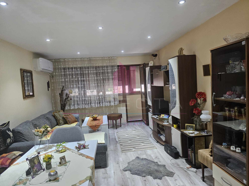 Zu verkaufen  2 Schlafzimmer Ruse , Zdrawez Iztok , 74 qm | 87604099 - Bild [2]