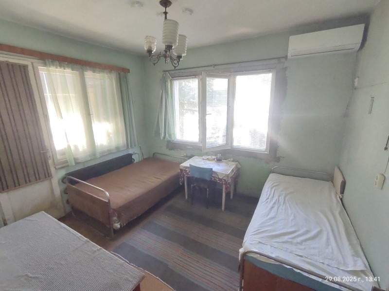 En venta  Piso de la casa región Plovdiv , Parvomay , 130 metros cuadrados | 70931890 - imagen [4]