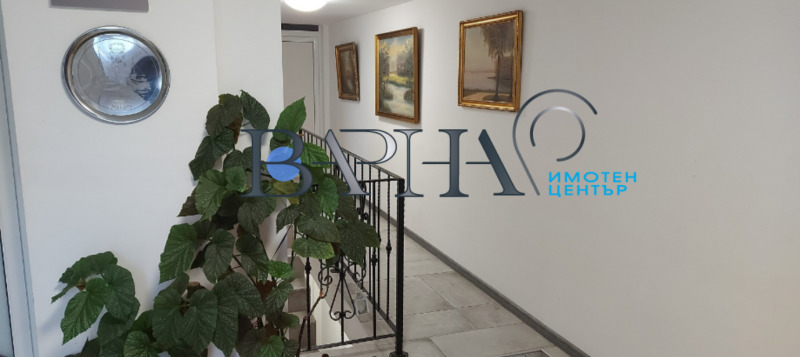 In vendita  Casa Varna , m-t Pchelina , 124 mq | 41684397 - Immagine [6]