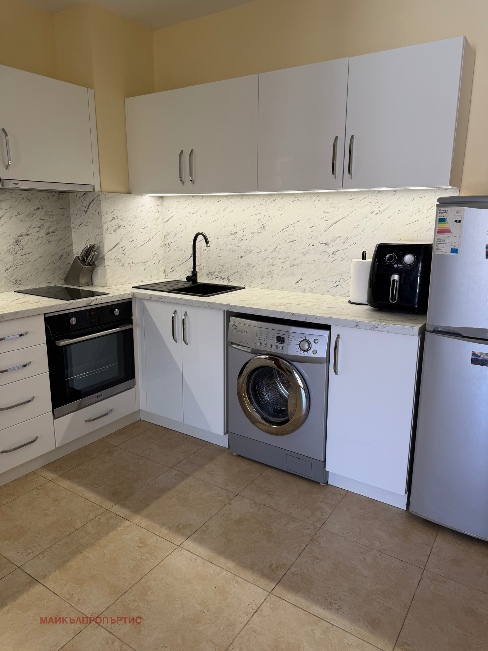 Продава 3-СТАЕН, гр. Несебър, област Бургас, снимка 5 - Апартаменти - 56091113