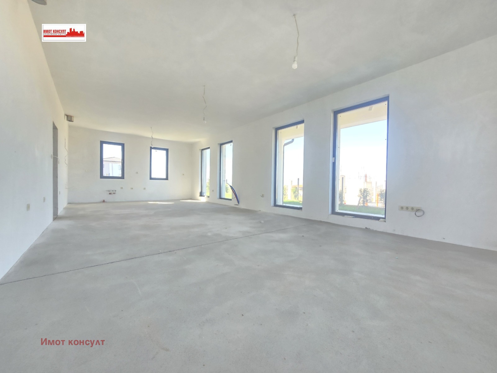 Продава КЪЩА, с. Белащица, област Пловдив, снимка 7 - Къщи - 54123207