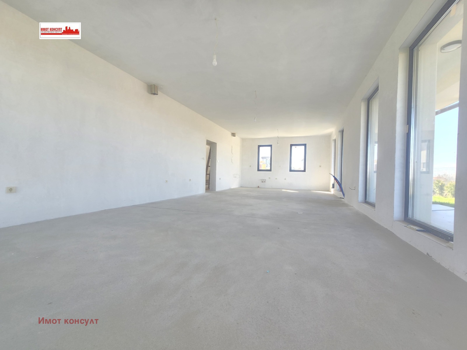 Продава КЪЩА, с. Белащица, област Пловдив, снимка 8 - Къщи - 54123207