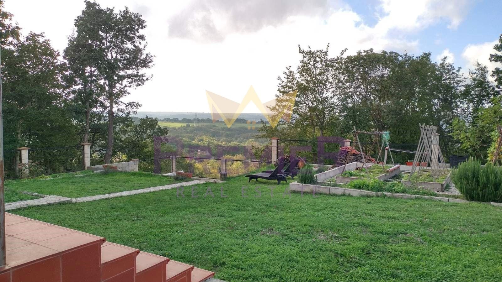 Продава КЪЩА, гр. Варна, м-т Перчемлията, снимка 15 - Къщи - 54366810