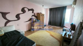 2 chambres 5-ti polk, Choumen