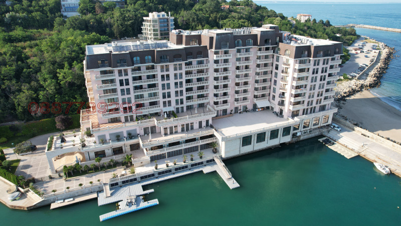 Продава 3-СТАЕН, гр. Варна, к.к. Св.Св. Константин и Елена, снимка 2 - Апартаменти - 53368006