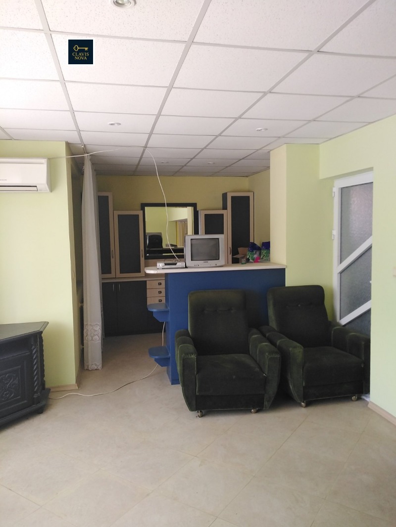 Продава  Къща област София , с. Лесново , 360 кв.м | 86747809 - изображение [15]