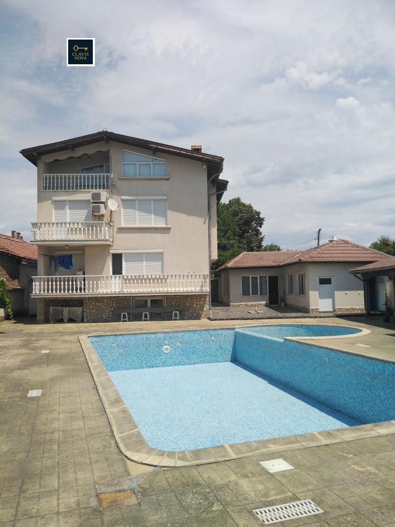 Продава  Къща област София , с. Лесново , 360 кв.м | 86747809