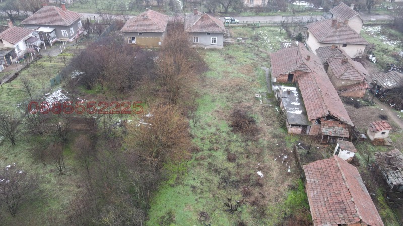 Продава КЪЩА, гр. Лом, област Монтана, снимка 2 - Къщи - 52988524