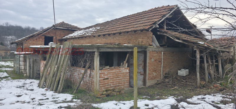 Продава КЪЩА, гр. Лом, област Монтана, снимка 10 - Къщи - 52988524