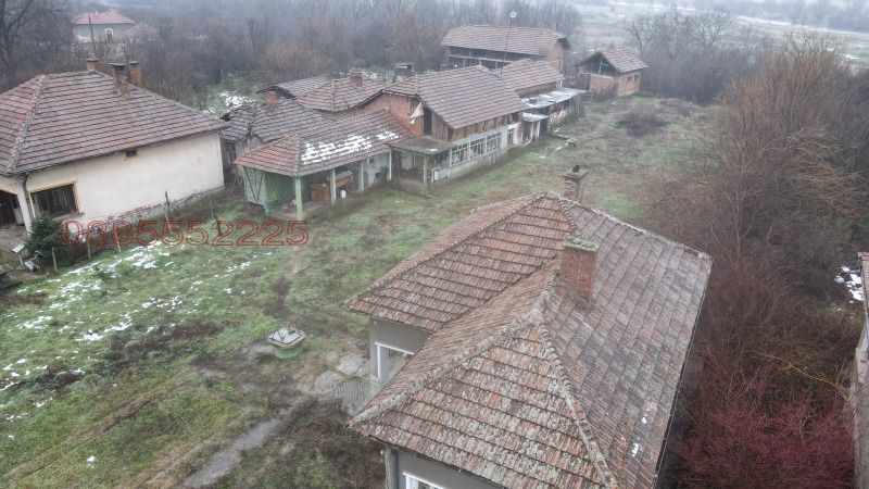 Продава КЪЩА, гр. Лом, област Монтана, снимка 4 - Къщи - 52988524