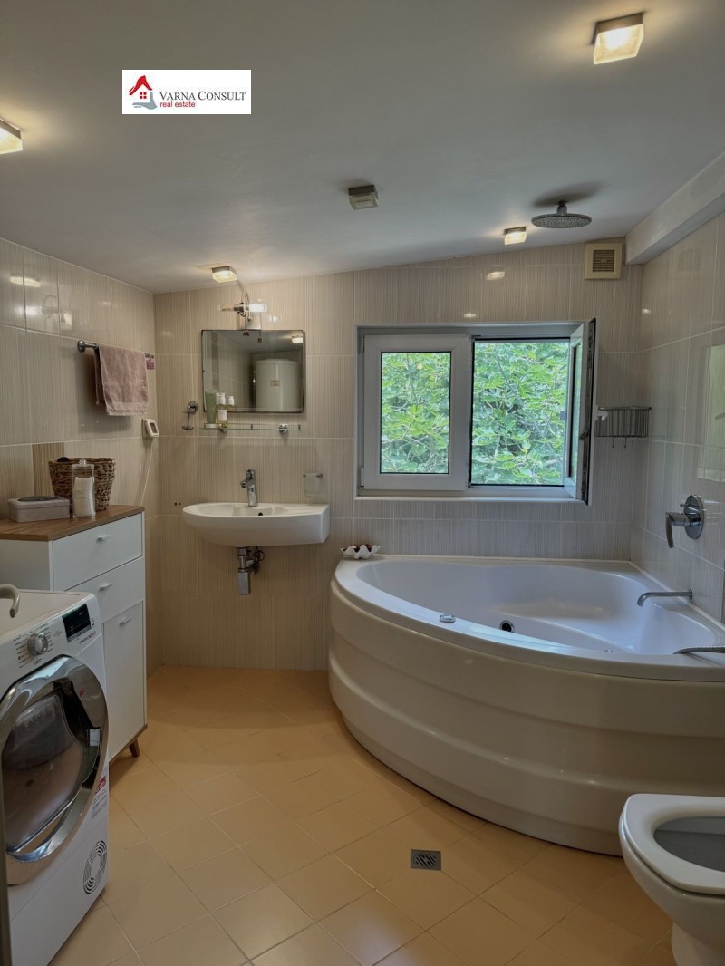 Продава КЪЩА, гр. Варна, м-т Евксиноград, снимка 11 - Къщи - 53342105