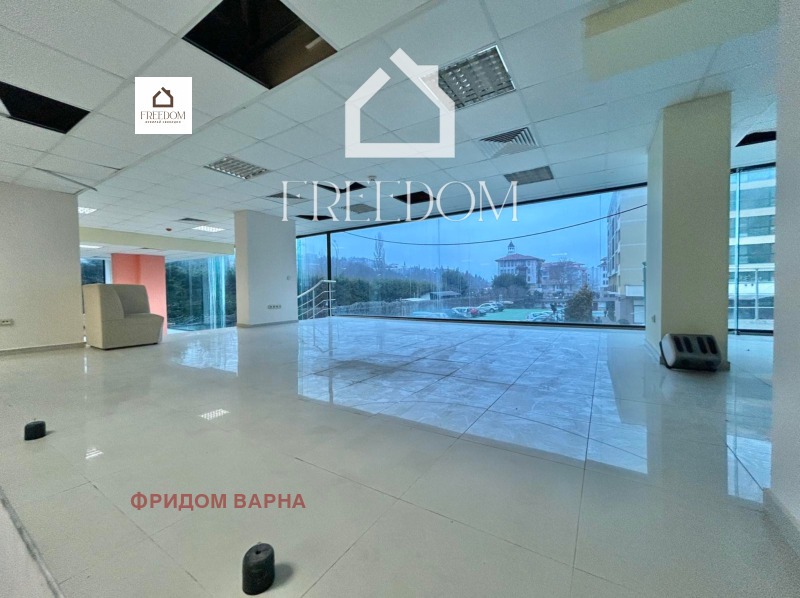 En venta  Comercio Varna , k.k. Sv.Sv. Konstantin i Elena , 350 metros cuadrados | 67948117 - imagen [6]