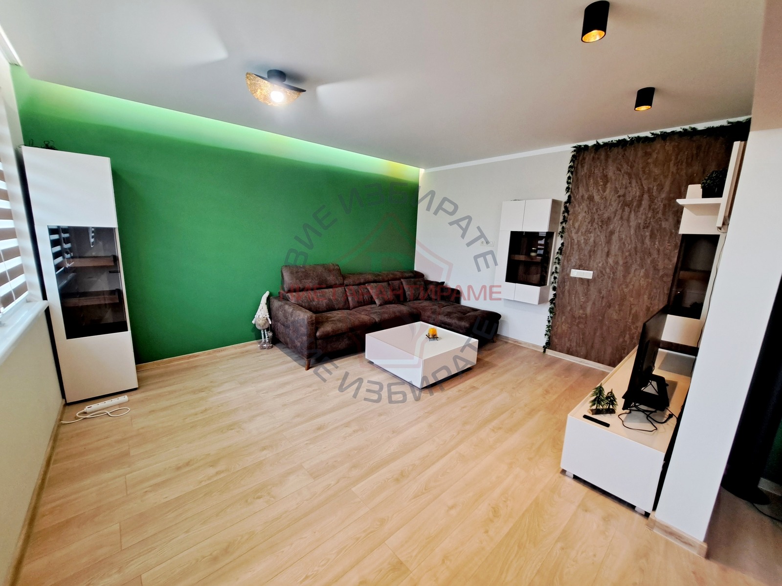 Продава 3-СТАЕН, гр. Варна, Лятно кино Тракия, снимка 2 - Апартаменти - 54687200