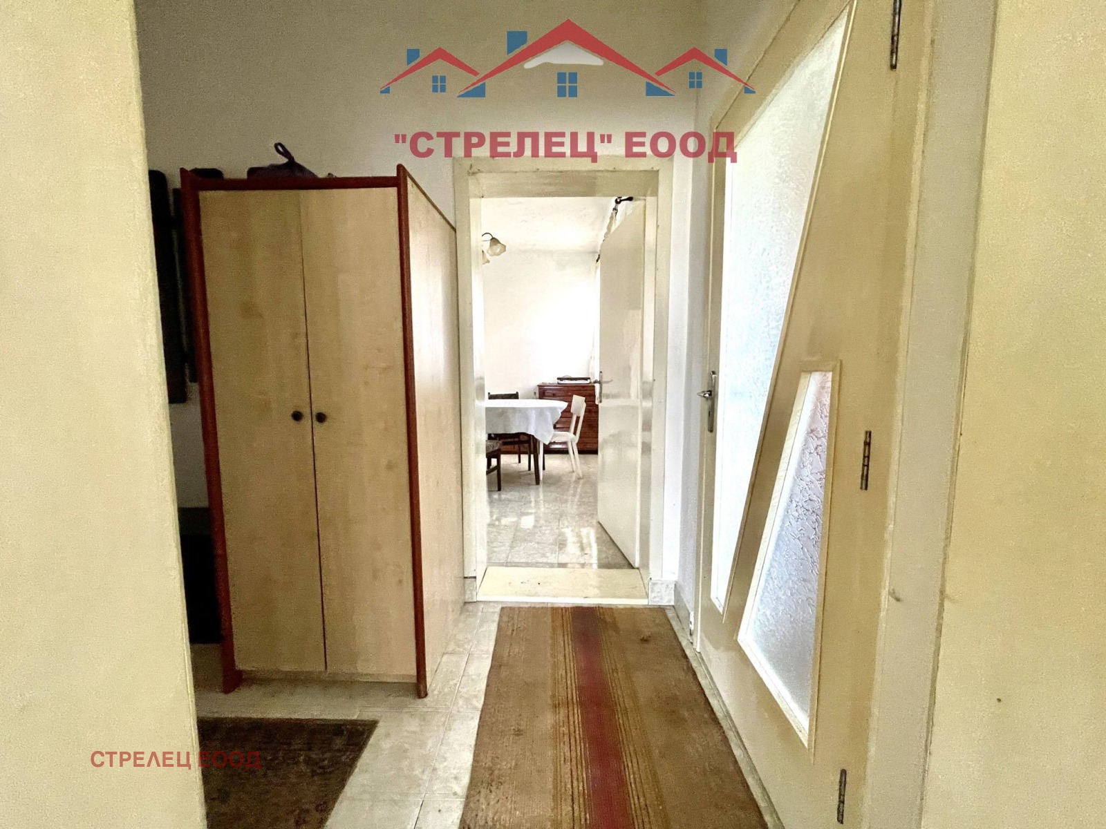 Продава ЕТАЖ ОТ КЪЩА, гр. Добрич, ЖП Гара, снимка 9 - Етаж от къща - 54752398