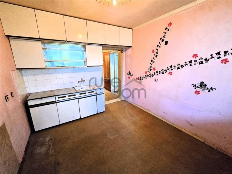 Na prodej  1 ložnice Ruse , Alei Vazraždane , 67 m2 | 68151864