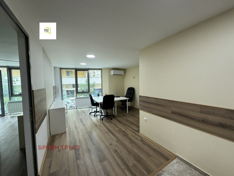 Na prodej  2 ložnice Sofia , Manastirski livadi , 132 m2 | 72102819 - obraz [11]