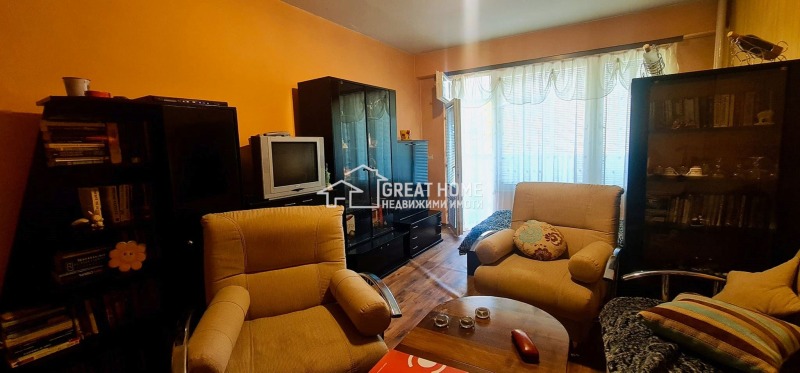 For Sale  2 bedroom Targovishte , Zapad 2 , 65 sq.m | 66047592 - image [2]