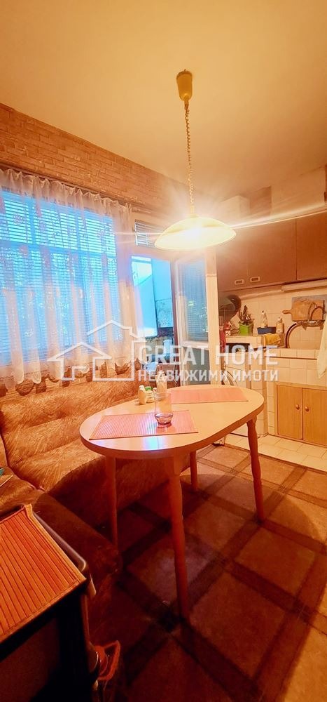 For Sale  2 bedroom Targovishte , Zapad 2 , 65 sq.m | 66047592 - image [7]