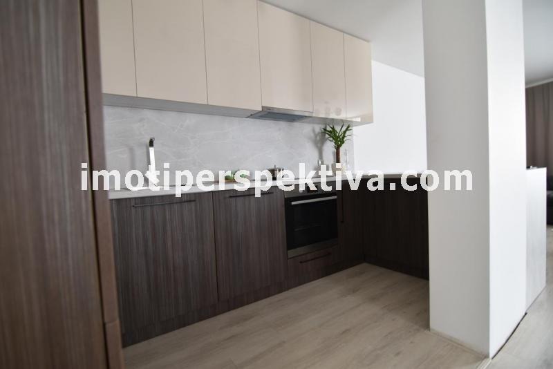Продава МНОГОСТАЕН, гр. Пловдив, Кючук Париж, снимка 2 - Апартаменти - 53031489