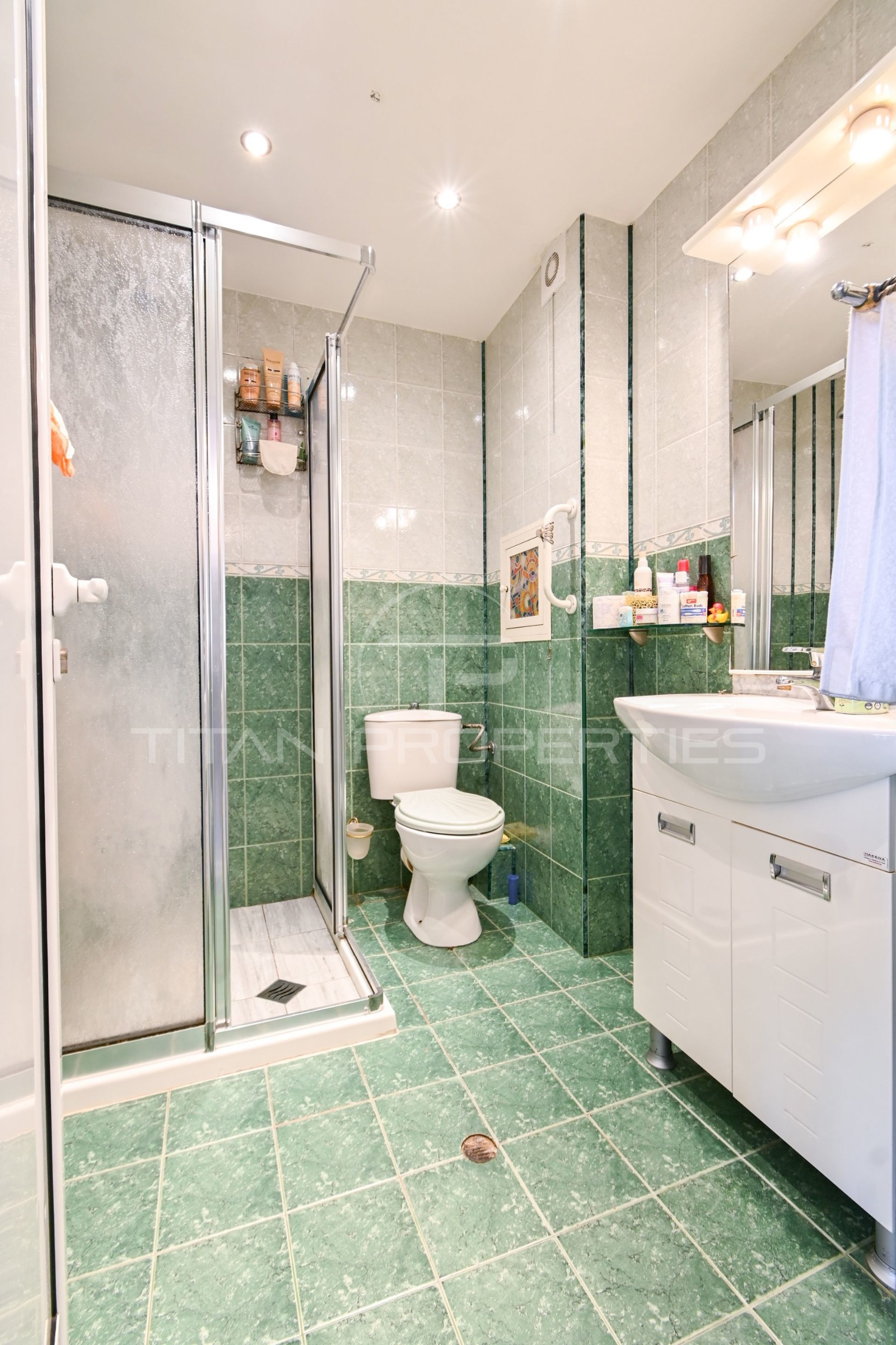 Продава 2-СТАЕН, гр. София, Център, снимка 11 - Апартаменти - 53717569