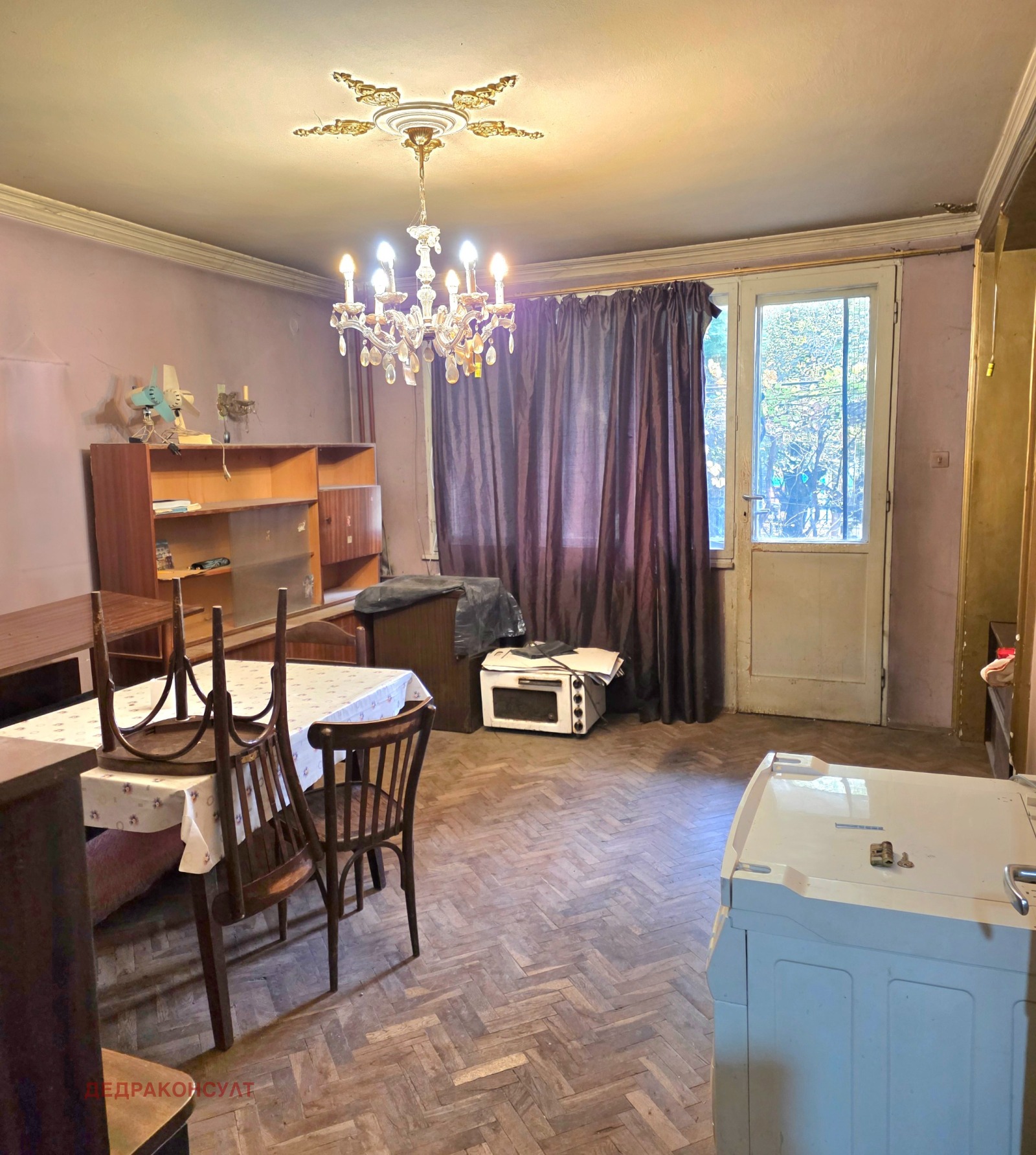 Продава ЕТАЖ ОТ КЪЩА, гр. София, Изток, снимка 4 - Етаж от къща - 54023597